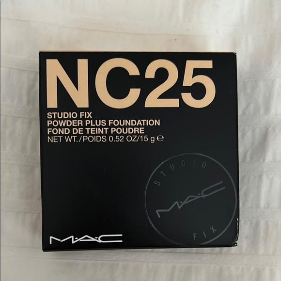 MAC OG studio fix powder plus foundation NC25 - Picture 1 of 3